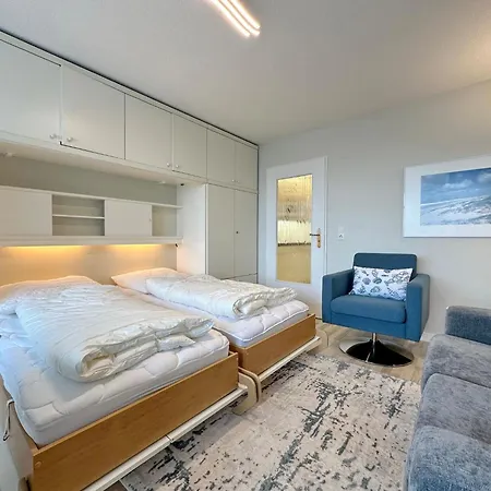Metropol, Whg 92, Landseite